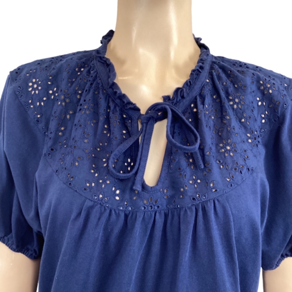 Draper James Navy Blue Knit Top Size Medium Eyele… - image 4